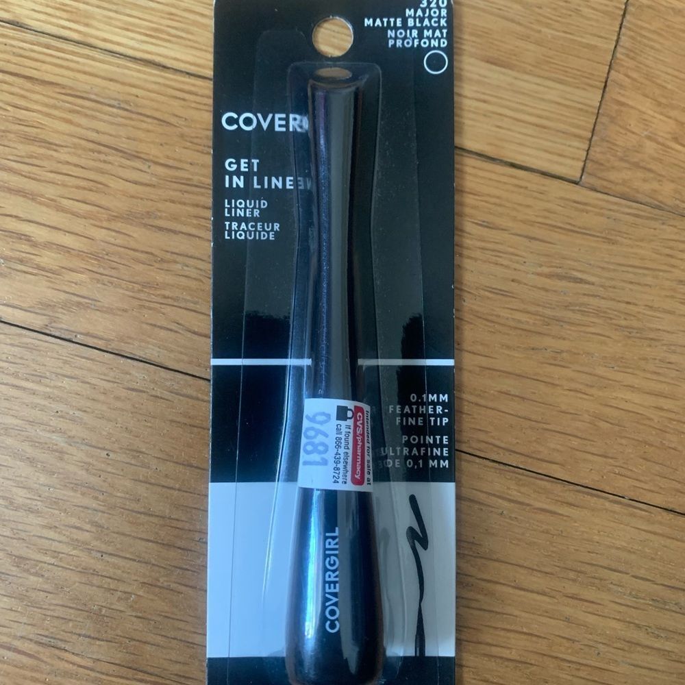 Covergirl Get In Line Liquid Matte Black Eyeliner